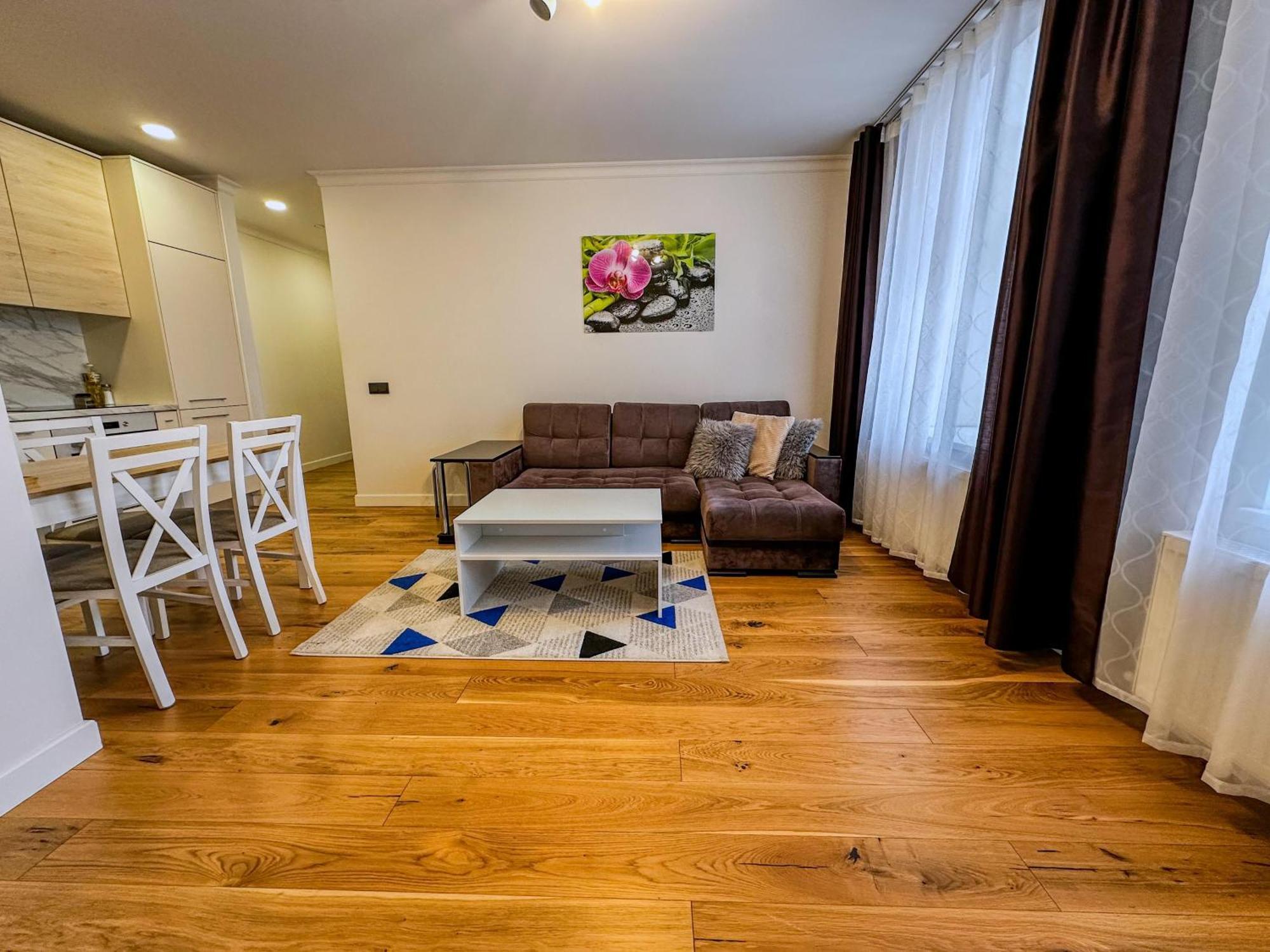 One Bedroom Promenade Apartment 里加 外观 照片